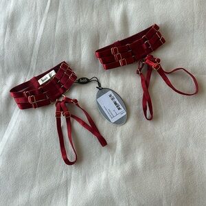 Bordelle Renee anklets in burnt red - adjustable